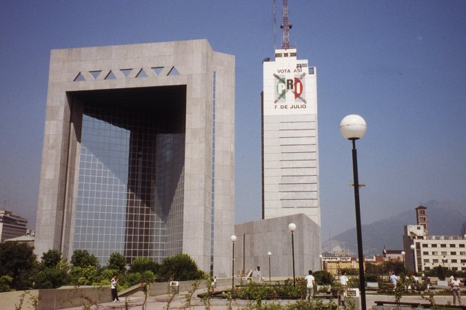 1991 06 Monterrey Mexico 009